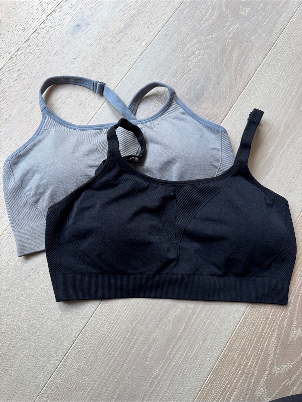 Soma Seamless Wireless Bralettes - Black & Light Gray